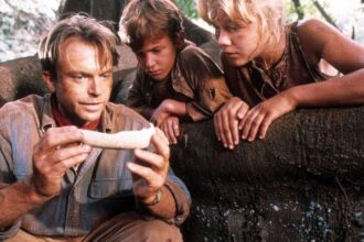 Sam Neill ve Paleontoloji Dünyası: Dr. Alan Grant Bir Nesle Nasıl İlham Verdi?