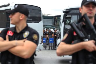 Osmaniye'de Okul Bahçesinde Silahlı Saldırı: Yaralanan Öğretmen Hastaneye Kaldırıldı