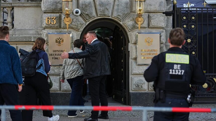 Rusya Seçimlerinde Şaşırtan Fark: Yurt Dışı Sandıklarında İktidar Partisi Geride Kaldı