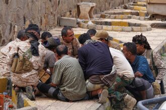 Yemen'in Taiz Kentinde Pazar Yerine Hava Saldırısı: 7 Can Kaybı