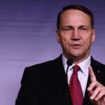 Polonya Dışişleri Bakanı Sikorski'den 'Kriz Hazırlığı' Açıklaması: Evinde Stok Yapıyor