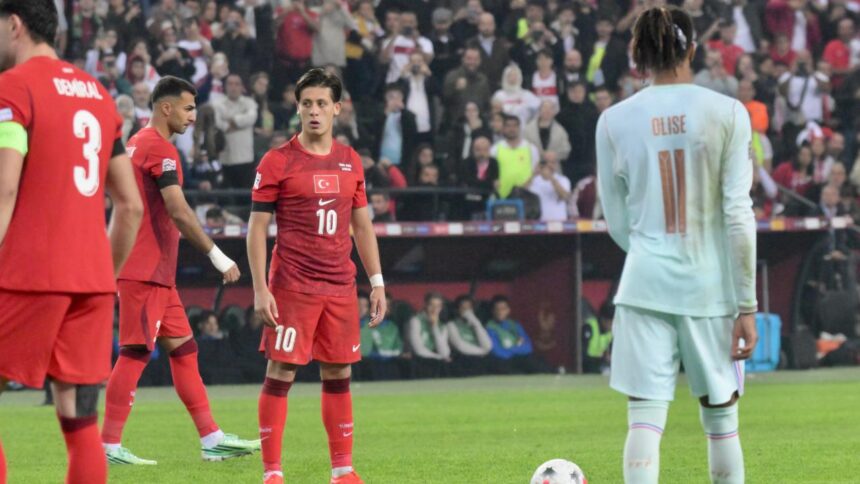 A Milli Futbol Takımı Bursa'da İtalya ile Karşılaşıyor