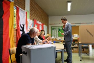 Berlin Eyalet Seçimlerinde Sol Parti Zaferi: Elif Eralp İlk Sırada