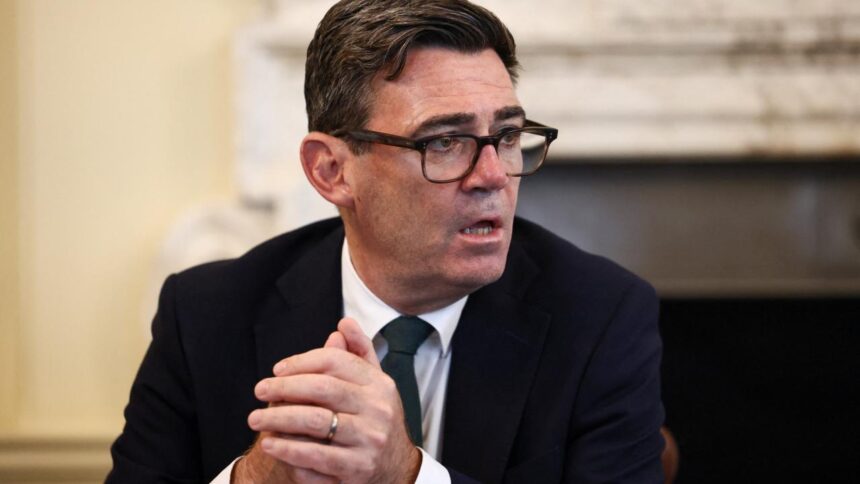 İngiltere Başbakanı Burnham'dan Brexit Değerlendirmesi: Faydadan Çok Zarar Getirdi