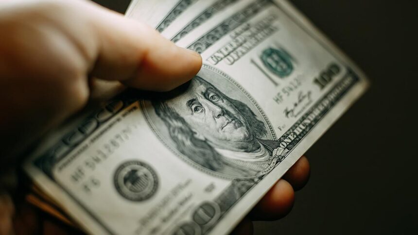 ABD'nin Cari İşlemler Açığında Büyük Artış: İkinci Çeyrekte 246 Milyar Dolar