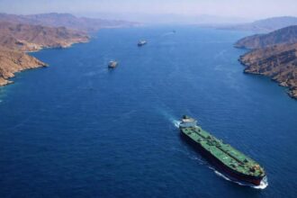 Hürmüz Boğazı'nda Enerji Krizi: Küresel Arz Şoku Rekor Kırdı