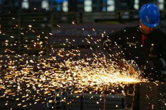 Türkiye'de İşsizlik Oranı Ağustos Ayında Yüzde 7,8'e Geriledi