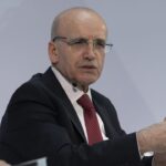 Bakan Şimşek'ten Piyasalara Güven Mesajı: Sistemsel Bir Risk Bulunmuyor