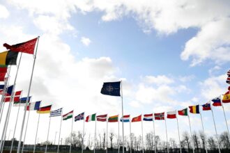 NATO'dan Rusya'ya Sert Tepki: Nükleer Söylemler ve Tehditler Kınandı