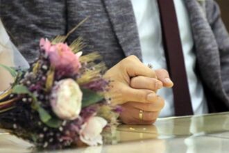 Aile ve Gençlik Fonu'ndan Genç Çiftlere 2 Milyar Lirayı Aşkın Destek