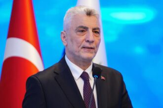 Ticaret Bakanı Bolat ABD'ye Gidiyor: G20 Zirvesinde Kritik Görüşmeler