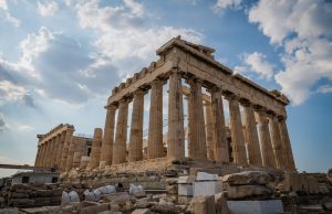 Parthenon’un Mimari Sırları: Optik Yanılsamalar Gerçek mi, Efsane mi?