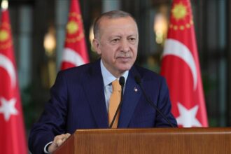 Cumhurbaşkanı Erdoğan'dan Dil Vurgusu: Dilimize Sahip Çıkmak Geleceğimize Sahip Çıkmaktır