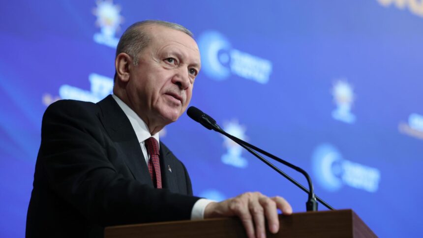 Cumhurbaşkanı Erdoğan'dan AK Parti'de Değişim Mesajı: Yanlış Yapanla Yollarımızı Ayırırız