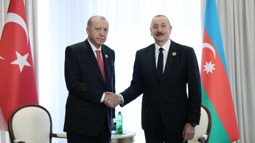 Cumhurbaşkanı Erdoğan ve Aliyev'den Anım Günü Görüşmesi