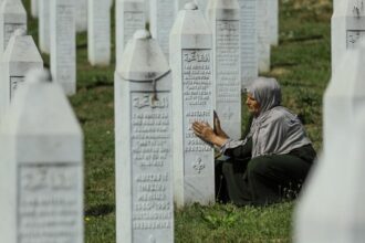 Srebrenitsa Anıt Merkezi'nden Güvenlik Uyarısı: Polis Baskını Endişesi