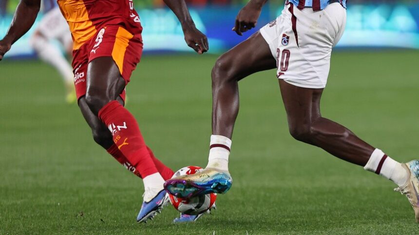 Galatasaray, Süper Lig'de Trabzonspor Deplasmanında: Kritik Randevu Yarın
