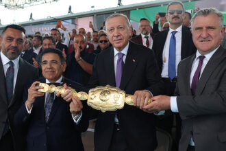 Cumhurbaşkanı Erdoğan, Yağlı Güreş Cumhurbaşkanlığı Kupası Finalini Takip Etti