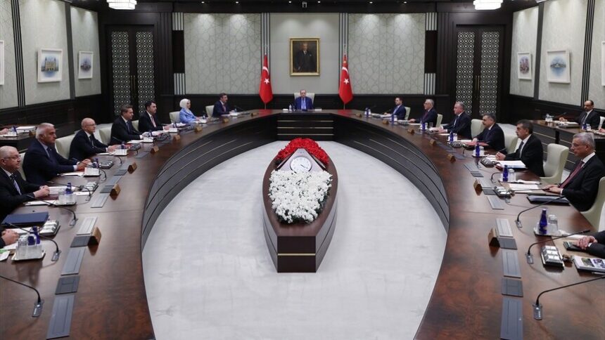 Cumhurbaşkanlığı Kabinesi Beştepe'de Toplandı: Gündemde Kritik Başlıklar Var