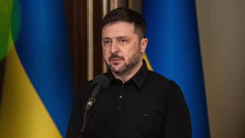 Zelenskiy'den Uzun Menzilli Silah Kararı: Rusya İçindeki Hedeflere Operasyon Onayı