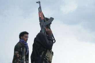 Yemen'de Çatışmalar Şiddetlendi: Hükümet Güçleri ve Husiler Arasında Can Kayıpları Var