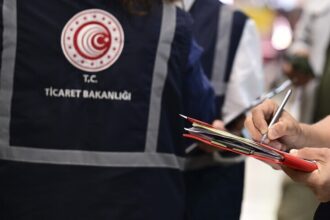 Ticaret Bakanlığı'ndan Denetim Hamlesi: Mevzuata Aykırı İşlemlere 10,1 Milyar Liralık Ceza