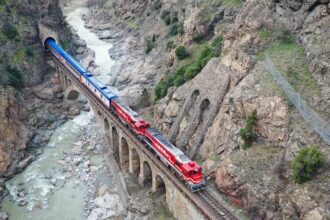 Turistik Karaelmas Ekspresi 2 Ekim'de Yeniden Seferlerine Başlıyor