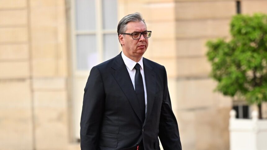 Sırbistan Cumhurbaşkanı Aleksandar Vucic Görevinden İstifa Etti