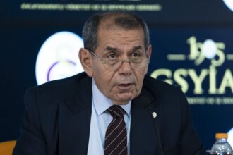 Galatasaray Başkanı Dursun Özbek'ten Okan Buruk Açıklaması: İletişimimizde Sorun Yok