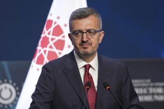 İletişim Başkanı Duran'dan Finansal Piyasalar İçin Sert Uyarı: Hukuki Süreç İşletilecek