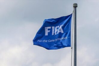 Fenerbahçe'ye FIFA'dan Şok: 3 Dönem Transfer Yasağı Getirildi