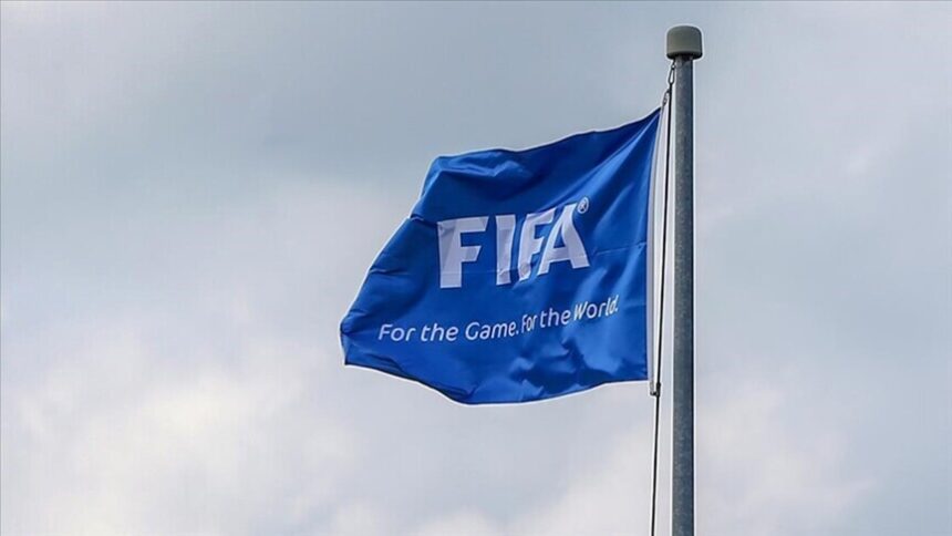 Fenerbahçe'ye FIFA'dan Şok: 3 Dönem Transfer Yasağı Getirildi