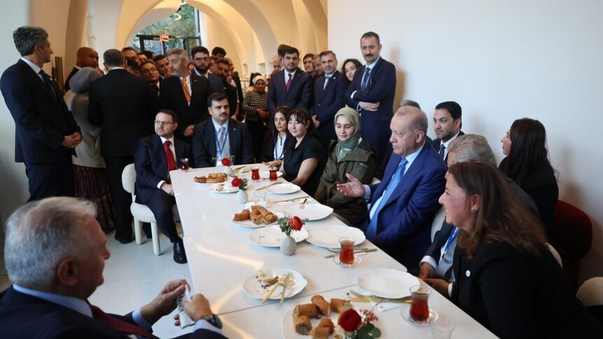 Cumhurbaşkanı Erdoğan'dan New York Ziyareti: Vatandaşlarla Samimi Buluşma