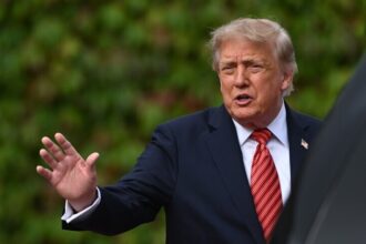 Trump'tan İran Açıklaması: 'Her Aççıdan Kaybediyorlar, Anlaşma İstiyorlar'