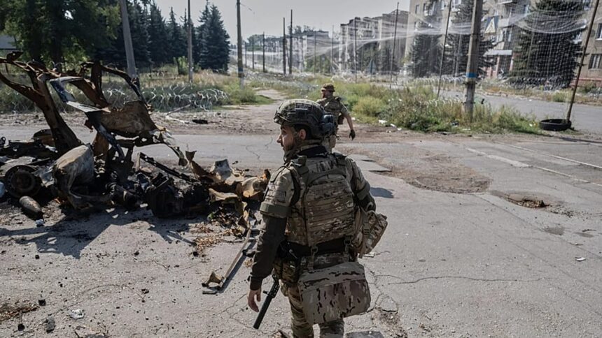 Ukrayna Ordusu Donbas'ta Rusya'nın Kuşatma Planını Püskürttü