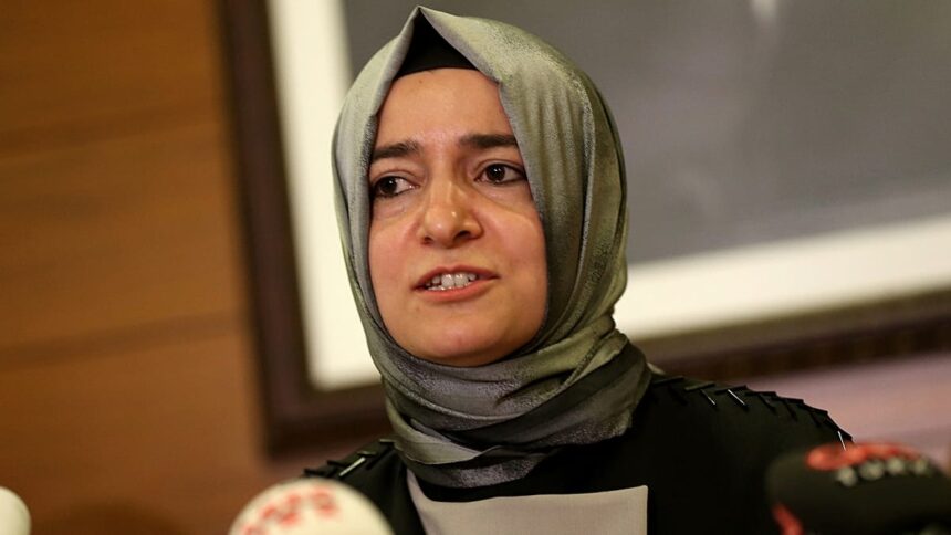 İstanbul'daki Fon Soruşturmasında Yeni Gelişme: Fatma Betül Sayan Kaya ve Eşi İfadeye Çağrıldı