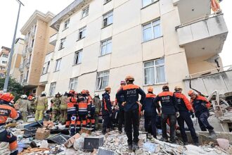 Maltepe'deki Bina Çökmesi Soruşturmasında İki Tutuklama