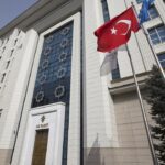İzmir Siyasetinde Kritik Gelişme: Cemil Tugay AK Parti'ye Katılıyor