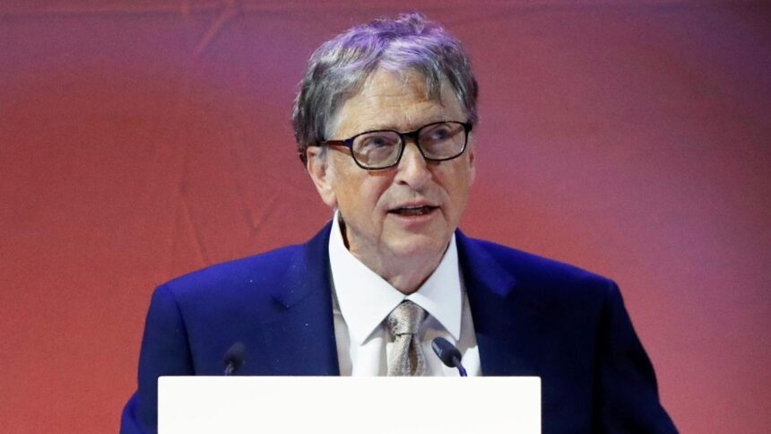 Bill Gates'ten Yapay Zeka Uyarısı: Riskler Faydalardan Daha Hızlı Gelişebilir