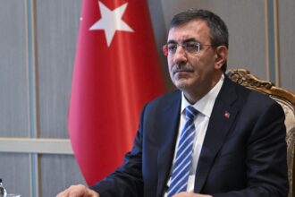Cumhurbaşkanı Yardımcısı Yılmaz'dan Şehit Polis Memuru Ahmet Türkoğlu İçin Taziye Mesajı