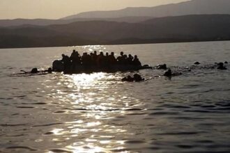Kanarya Adaları'nda Göç Hareketliliği: Bir Haftada 1260 Düzensiz Göçmen Ulaştı