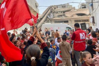 Türkiye'den Gazze'ye İnsani Yardım Köprüsü: Tonlarca Malzeme ve Sağlık Desteği