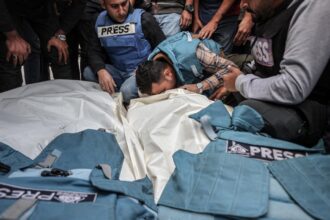 Gazze'de Bir Gazeteci Daha Hayatını Kaybetti: Basın Mensuplarına Yönelik Saldırılar Sürüyor