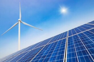 Türkiye'de Yenilenebilir Enerjide Tarihi Rekor: Güneş ve Rüzgardan 9,9 Milyar Kilovatsaat Üretim