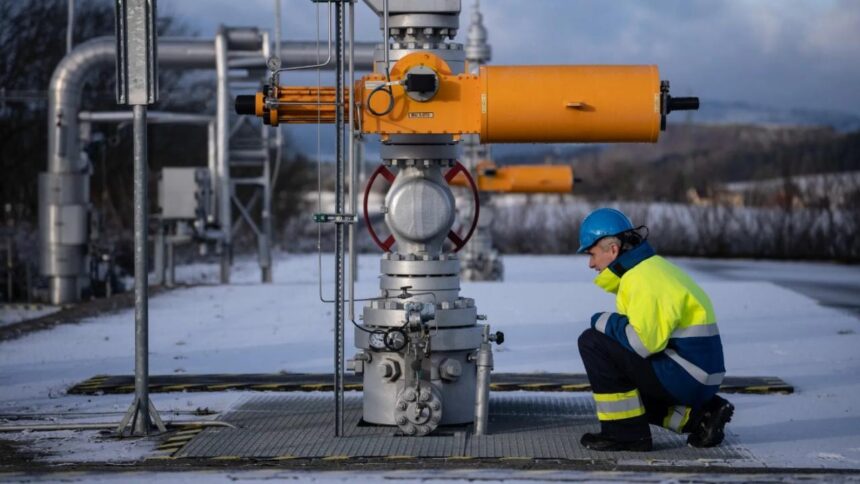 Avrupa'da Enerji Alarmı: Doğalgaz Depolarında Kritik Düşüş