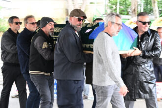 Cemiyet Hayatı Deniz Öztarhan'a Veda Etti: İş ve Sanat Dünyası Bir Araya Geldi