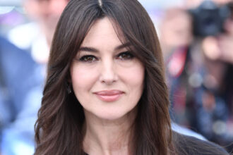 Monica Bellucci'den Şaşırtan İtiraf: 62 Yaşında Fit Kalmanın Sırrı Kek ve Makarna