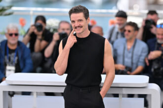 Pedro Pascal'dan İtiraf: Çello Öğrenmek 'Game of Thrones'tan Daha Zor