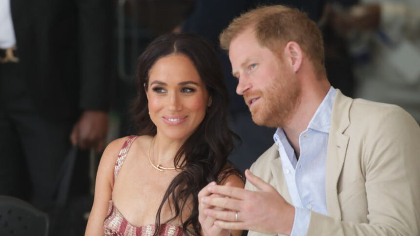 Prens Harry ve Meghan Markle'dan Kraliyet Ailesi'ne Özür İddialarına Sert Yanıt