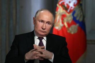 Putin ve Pezeşkiyan'dan Bölgesel İstikrar Mesajı: Diplomatik Çözüm Vurgusu